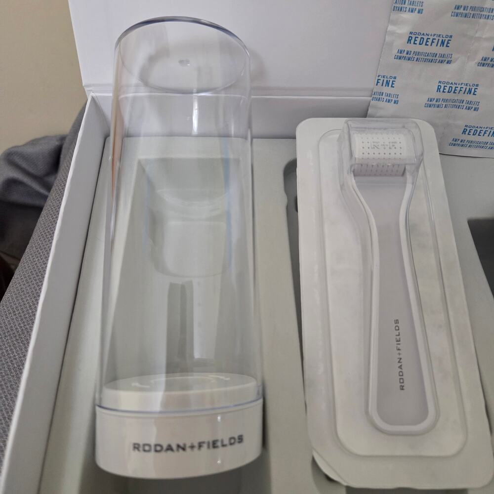 NIB Rodan+Fields Sealed Redefine AMP MD System For Firmer Younger-Looking Skin - Picture 3 of 11